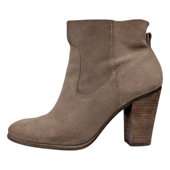 Vince Camuto Feina Booties Khaki Verona Suede Leather 3.5" Heel Size 8.5 M - Picture 4 of 12
